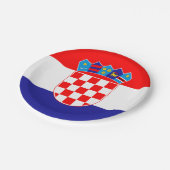 Flagge Kroatiens Pappteller (Schrägansicht)