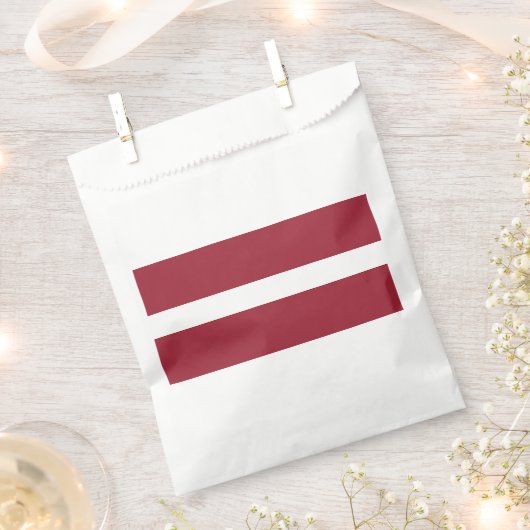 Flagge Lettlands Geschenktütchen (Ausgeschnitten)
