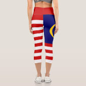 Flagge Malaysias Capri Leggings (Rückseite)
