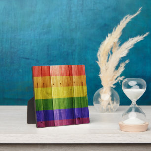 Flagge mit hölzernem Regenbogen Fotoplatte