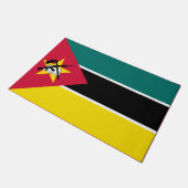 Flagge Mosambiks (Nationalflagge) (Afrika) Fußmatte (Schrägansicht)