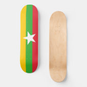 Flagge Myanmars (Birma) Skateboard (Vorderseite)