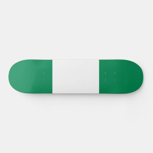 Flagge Nigerias Skateboard (Horizontal)