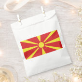 Flagge Nordmakedonien Geschenktütchen (Ausgeschnitten)