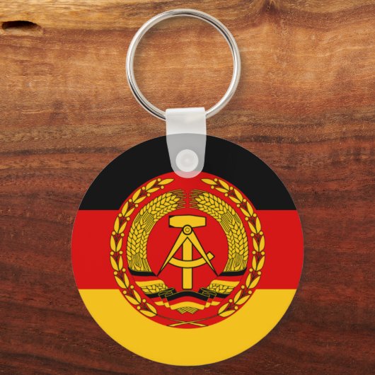 Flagge Ostdeutschlands - DDR (DDR) - NVA Schlüsselanhänger (Vorderseite)
