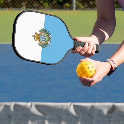 Flagge San Marino Pickleball Schläger (InSitu)