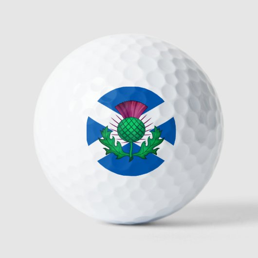 Flagge Schottlands mit Thistle überlagert Golfball (Vorderseite)