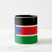 Flagge Südsudans (Afrika) Zweifarbige Tasse (Mittel)