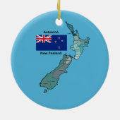 Flagge und Karte von Neuseeland Keramik Ornament (Hinten)