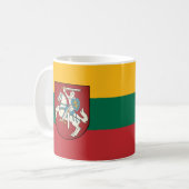Flagge und Wappen Litauens Kaffeetasse (Vorderseite Links)