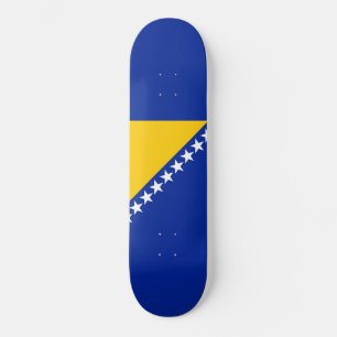 Flagge von Bosnien und Herzegowina Skateboard