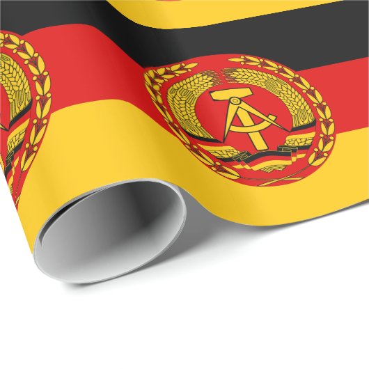 Flagge von Ostdeutschland - Flagge der DDR (DDR) - Geschenkpapier (Rolleneckpunkt)