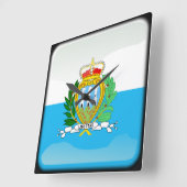 Flagge von San Marino Quadratische Wanduhr (Winkel)