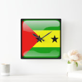 Flagge von São Tomé und Príncipe Quadratische Wanduhr (Zuhause)