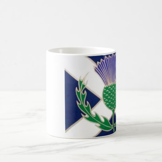Flagge von Schottland und von Distel Kaffeetasse (Mittel)