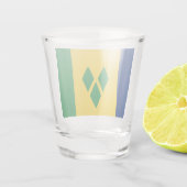 Flagge von St. Vincent und die Grenadinen Schnapsglas (Rückseite)