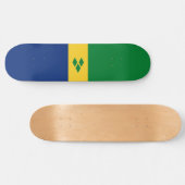 Flagge von St. Vincent und die Grenadinen Skateboard (Horizontal)