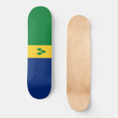 Flagge von St. Vincent und die Grenadinen Skateboard (Vorderseite)
