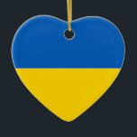 Flagge von Ukraine - ukrainische Flagge - Keramik Ornament<br><div class="desc">Staatsflagge von Ukraine - ukrainische Flagge - державнийПрапорУкраїни
Fahne,  Land,  Europa,  Flagge von Ukraine,  Flagge Ukraine,  kennzeichnen Staatsangehörigen,  Ukrainer,  Nationalist,  Nationalismus,  Recht,  Rechte,  Flaggen</div>