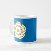 Flagge von Yorkshire (UK) Kaffeetasse (Vorderseite Links)