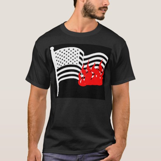 FlaggeBurning T-Shirt (Vorderseite)