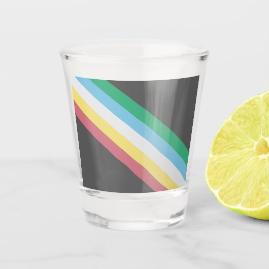 Flaggen des Schwerpunkts Behinderung Schnapsglas (Vorderseite)
