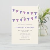 Flaggen-Liebe-Vögel, welche die Einladung lila (Stehend Vorderseite)