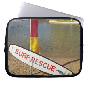 Flaggen und Surf-Rettungsbrett Laptopschutzhülle