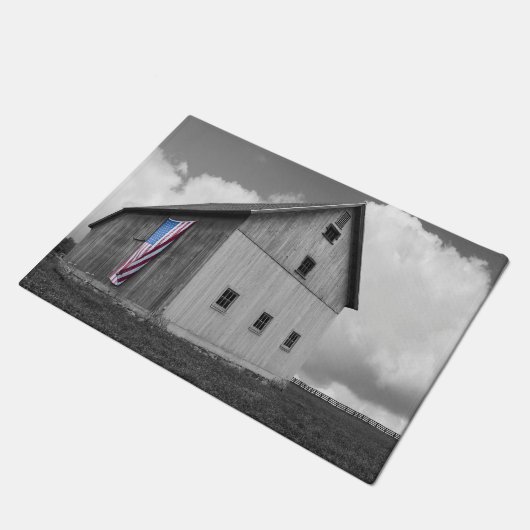 Flaggen unserer Bauern - Scheune mit Fußmatte (Schrägansicht)