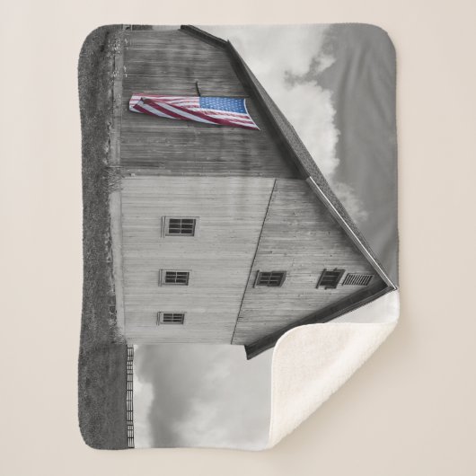 Flaggen unserer Bauern - Stall mit amerikanischer Sherpadecke (Vorderseite)