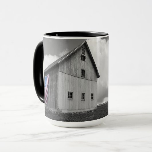 Flaggen unserer Bauern - Stall mit amerikanischer Tasse (Vorderseite Links)