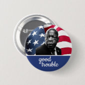 Flaggenhintergrund John Lewis "Good Trouble" Button (Vorne & Hinten)
