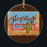 Flagstaff Ornament Arizona Wüste Vintag<br><div class="desc">Flagstaff Arizona neo Vintage Reise Design in lustigen Cartoon Retro-Stil mit der Wüste,  ein Kaktus und Felsen. Blau,  braun und rot mit grünen Kakteen.</div>