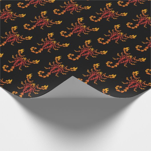 Flames Scorpion Pattern Geschenkpapier (Ecke)