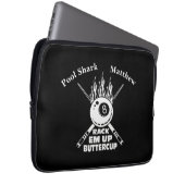 Flaming Acht Ball Design: Rack 'Em Up! Laptopschutzhülle (Vorne Rechts)