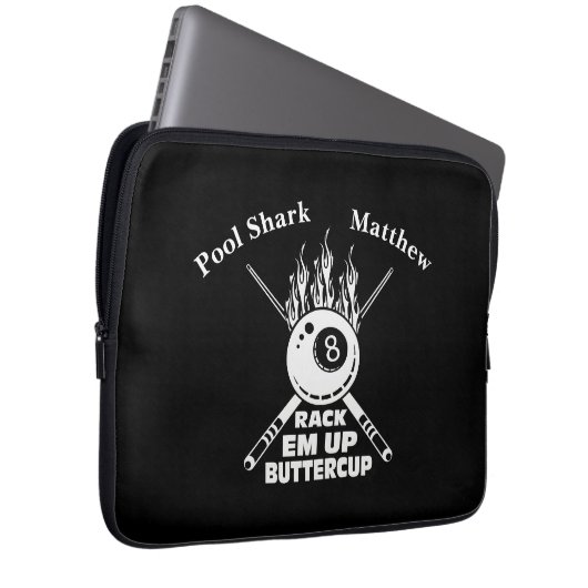 Flaming Acht Ball Design: Rack 'Em Up! Laptopschutzhülle (Vorne Rechts)
