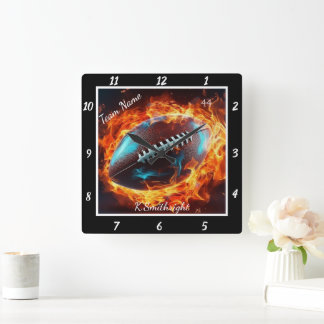 Flaming Football-Sportteam Quadratische Wanduhr