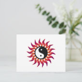 Flaming Yin Yang Sun Postkarte (Stehend Vorderseite)