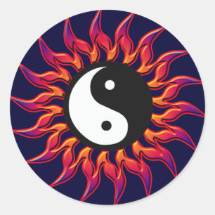 Flaming Yin Yang Sun Runder Aufkleber