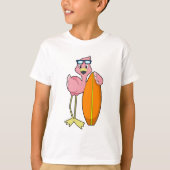 Flamingo als Surfer mit Surfboard.PNG T-Shirt (Vorderseite)
