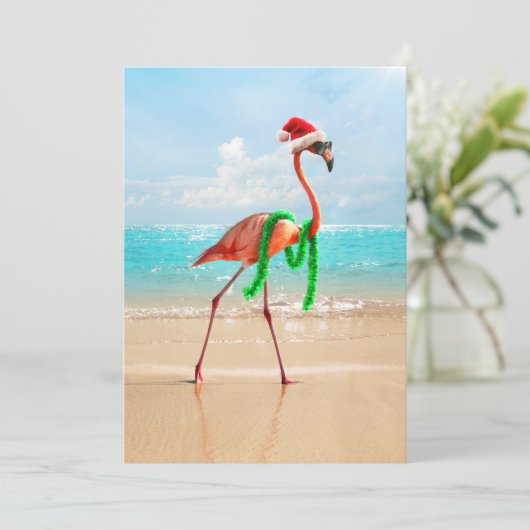 Flamingo am Strand Einladung (Stehend Vorderseite)