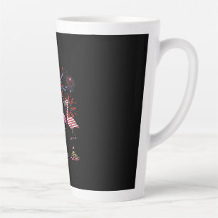 Flamingo American Flag für den 4. Juli Milchtasse