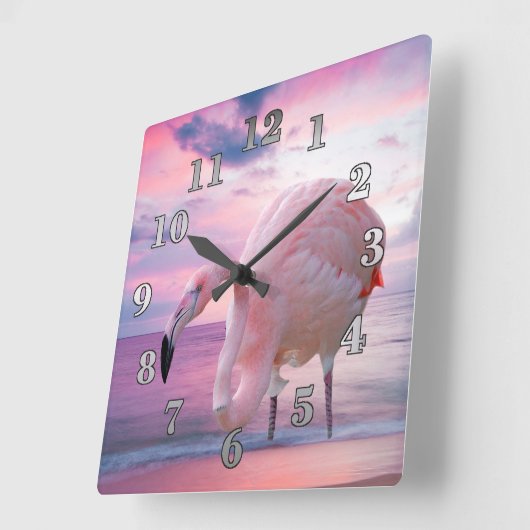 Flamingo and Pink Sky Quadratische Wanduhr (Winkel)