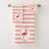 Flamingo auf Coral & White Strip Badetuch Set (Insitu)