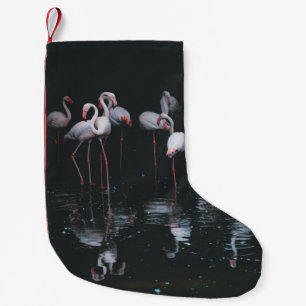 FLAMINGO AUF DUNKELHINTERGRUND KLEINER WEIHNACHTSSTRUMPF