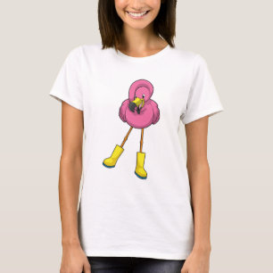 Flamingo beim Regen mit Gummistiefeln T-Shirt