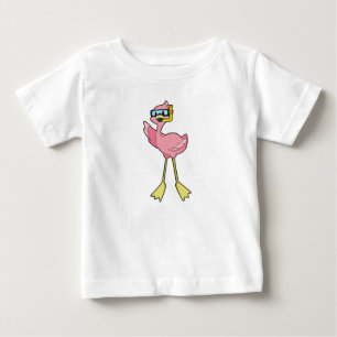 Flamingo beim Tauchen mit Schnorchel Baby T-shirt