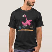 Flamingo Bowling Flamingo Playing Bowling Flamingo T-Shirt (Vorderseite)