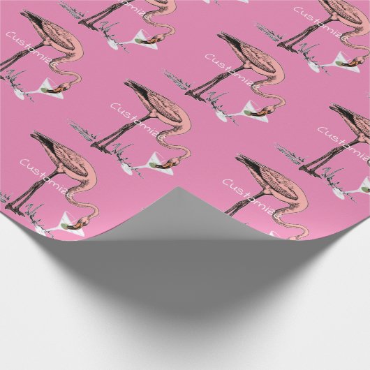 Flamingo Drinking Martini Thunder_Cove Geschenkpapier (Ecke)