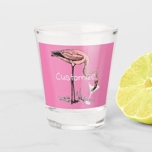 Flamingo Drinking Martini Thunder_Cove Schnapsglas (Vorderseite)
